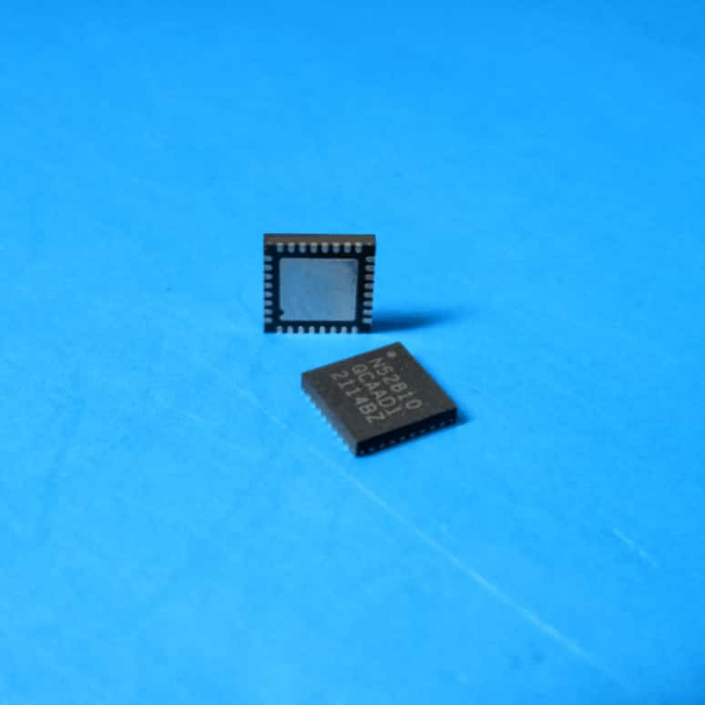 NRF52810-QCAA